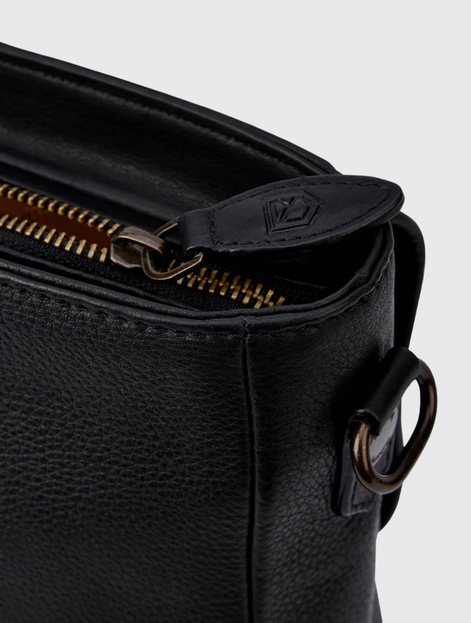 Dubarry saddlebag Woodburn
