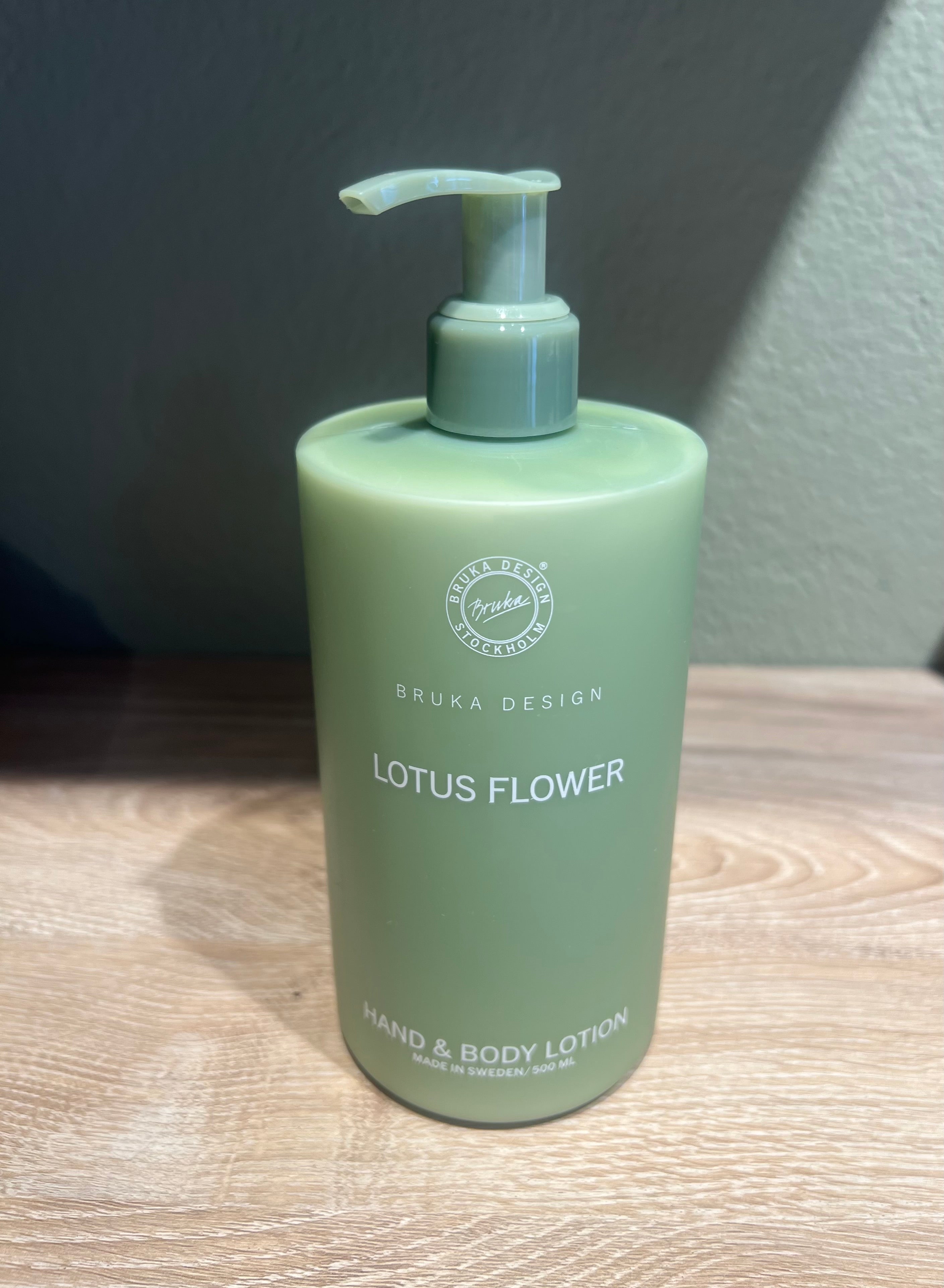 Lotus Hand & Bodylotion