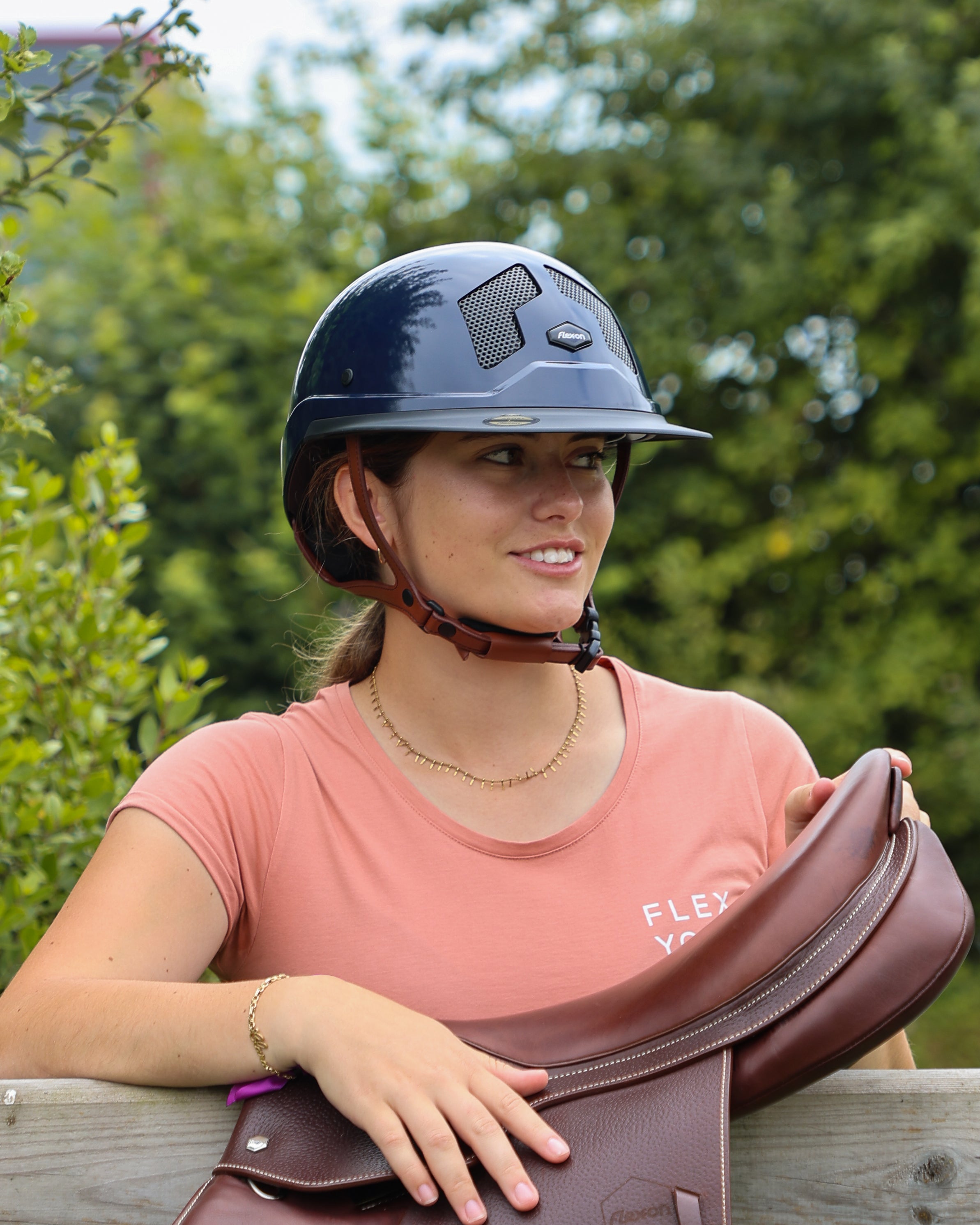 Armet Angel ridehjelm glossy