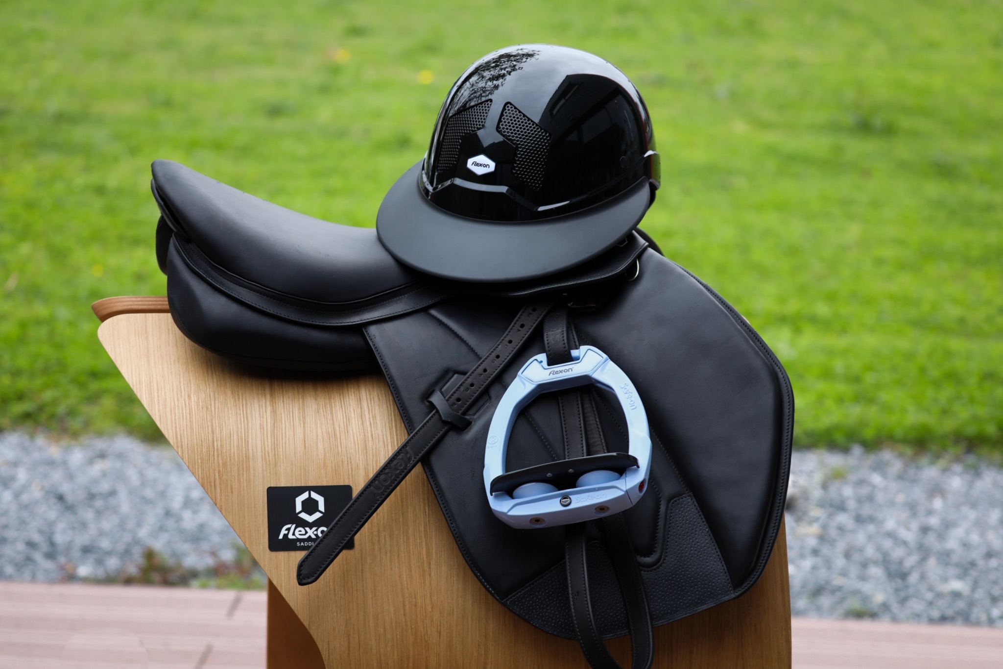 Armet Angel Star ridehjelm