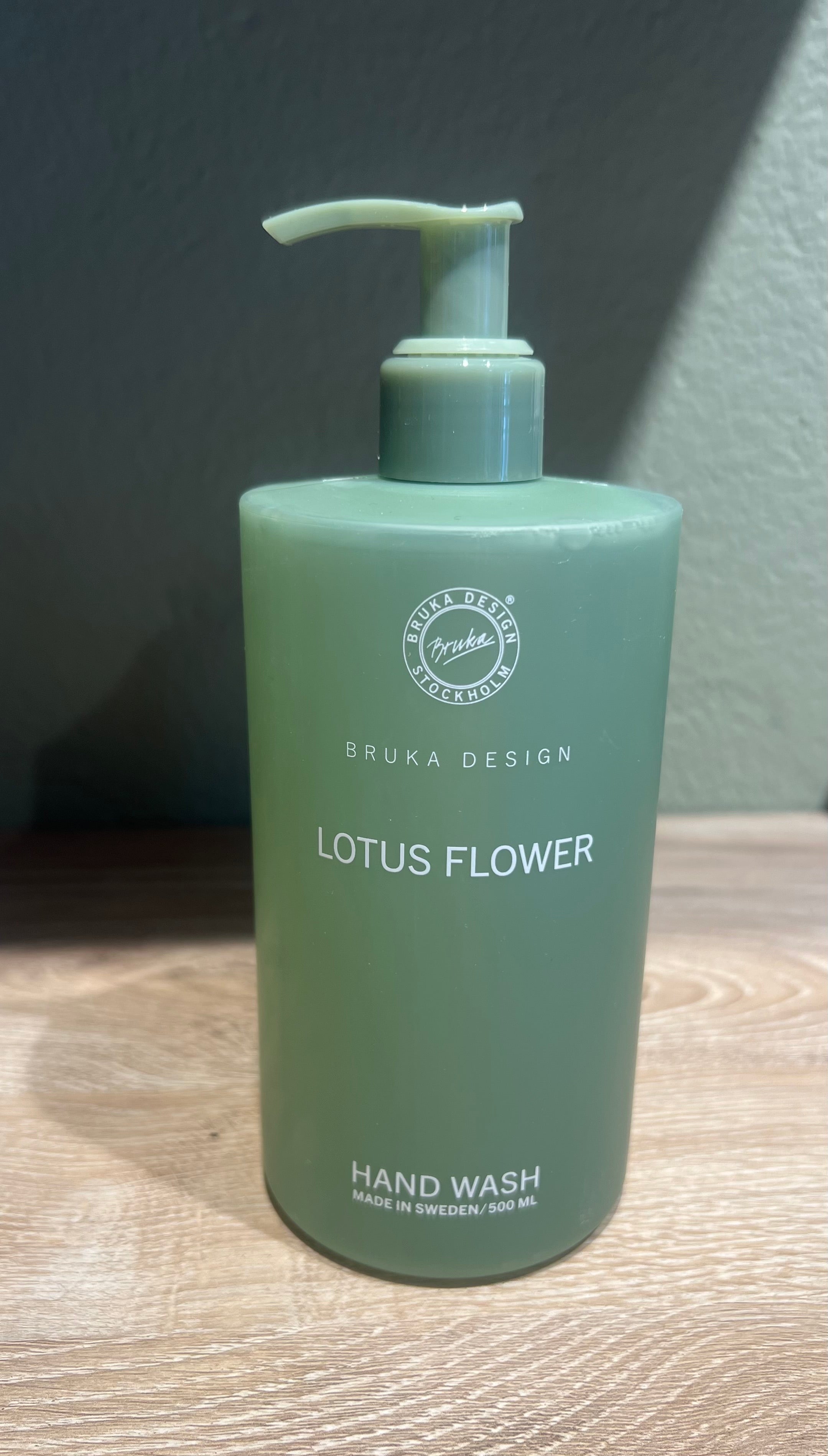 Lotus Flower Hand Wash