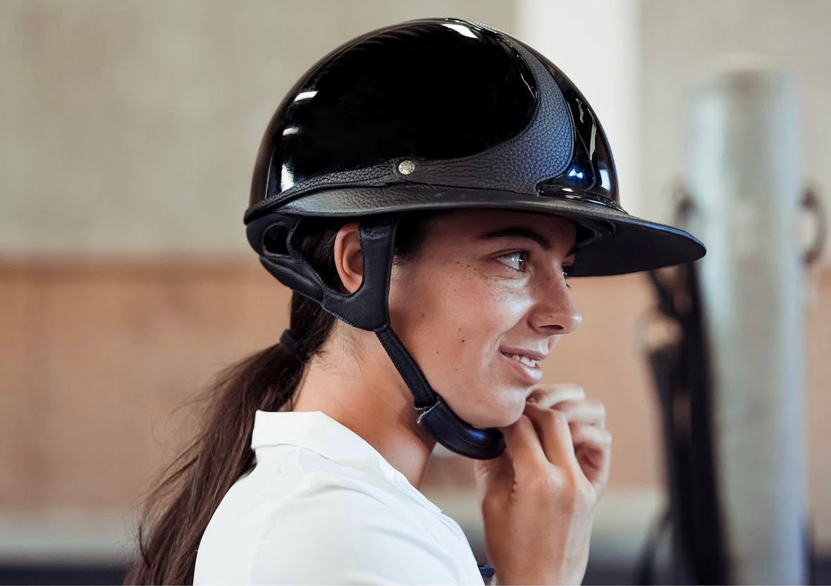 Premium eclipse sort ridehjelm glossy fra Antarès