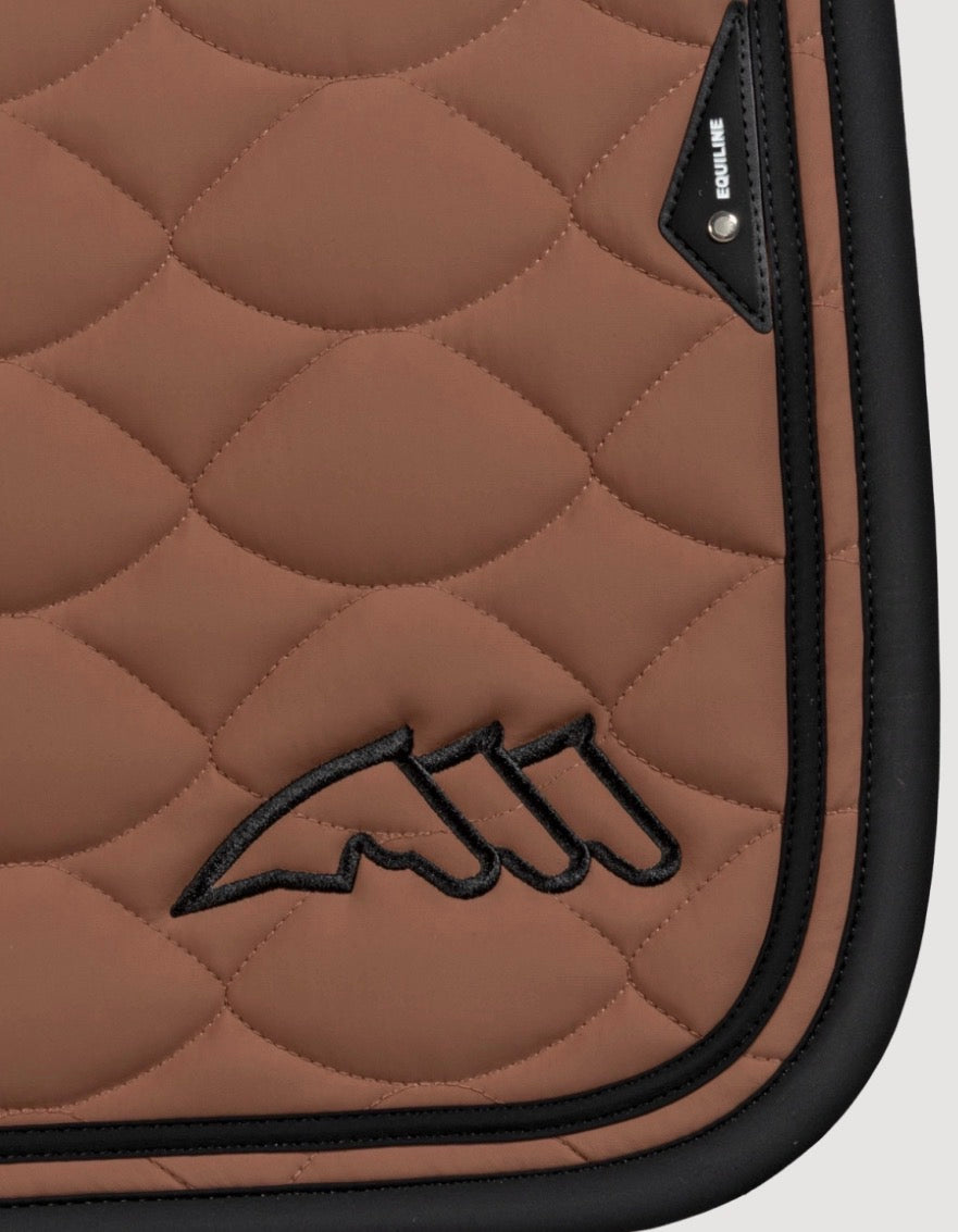 Equiline sprangsjabrak