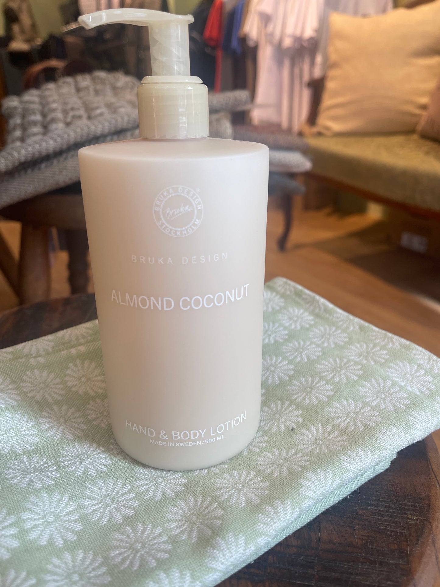 Hand & Bodylotion Coconut