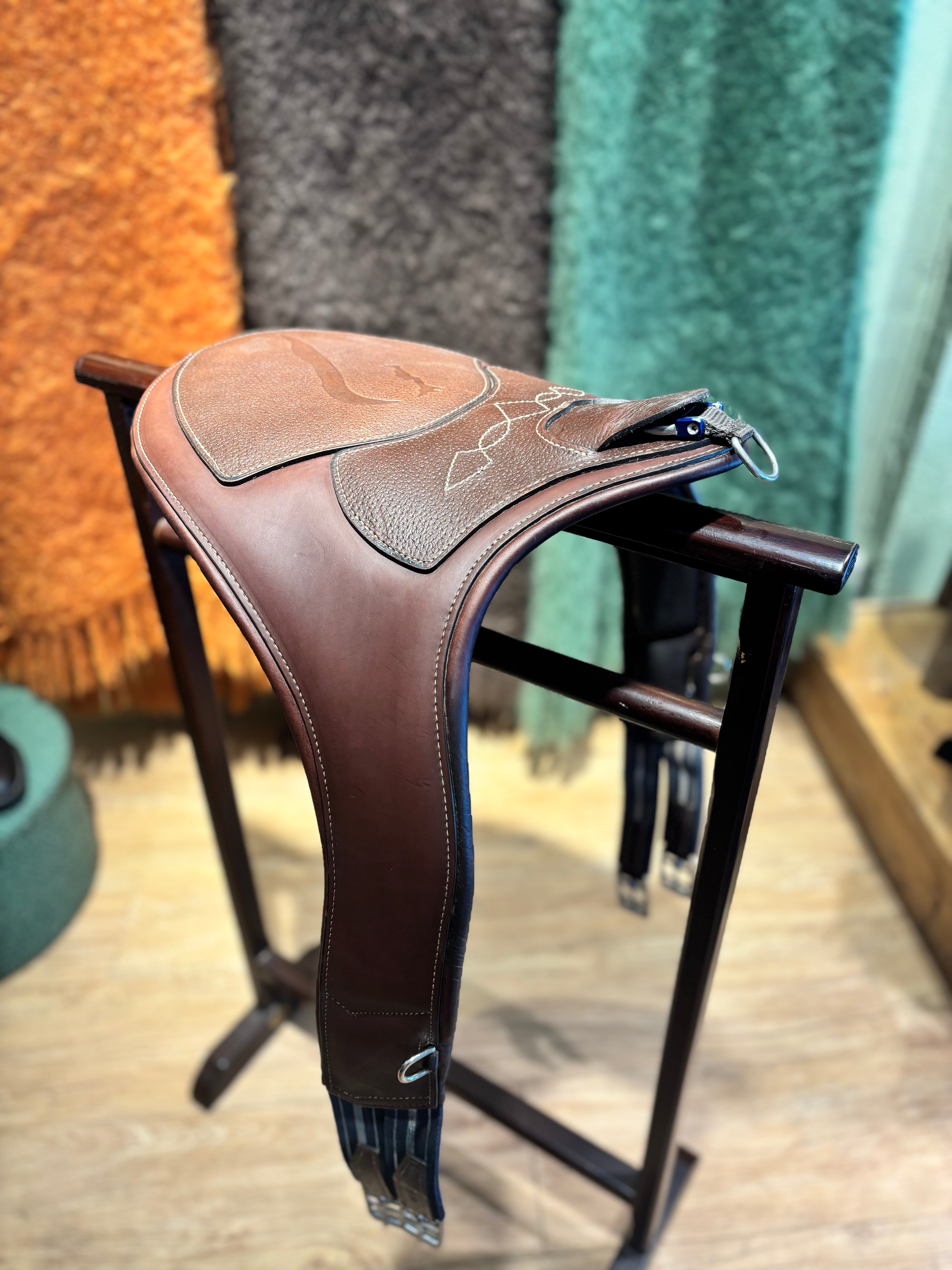 Easy-clip sprangplate